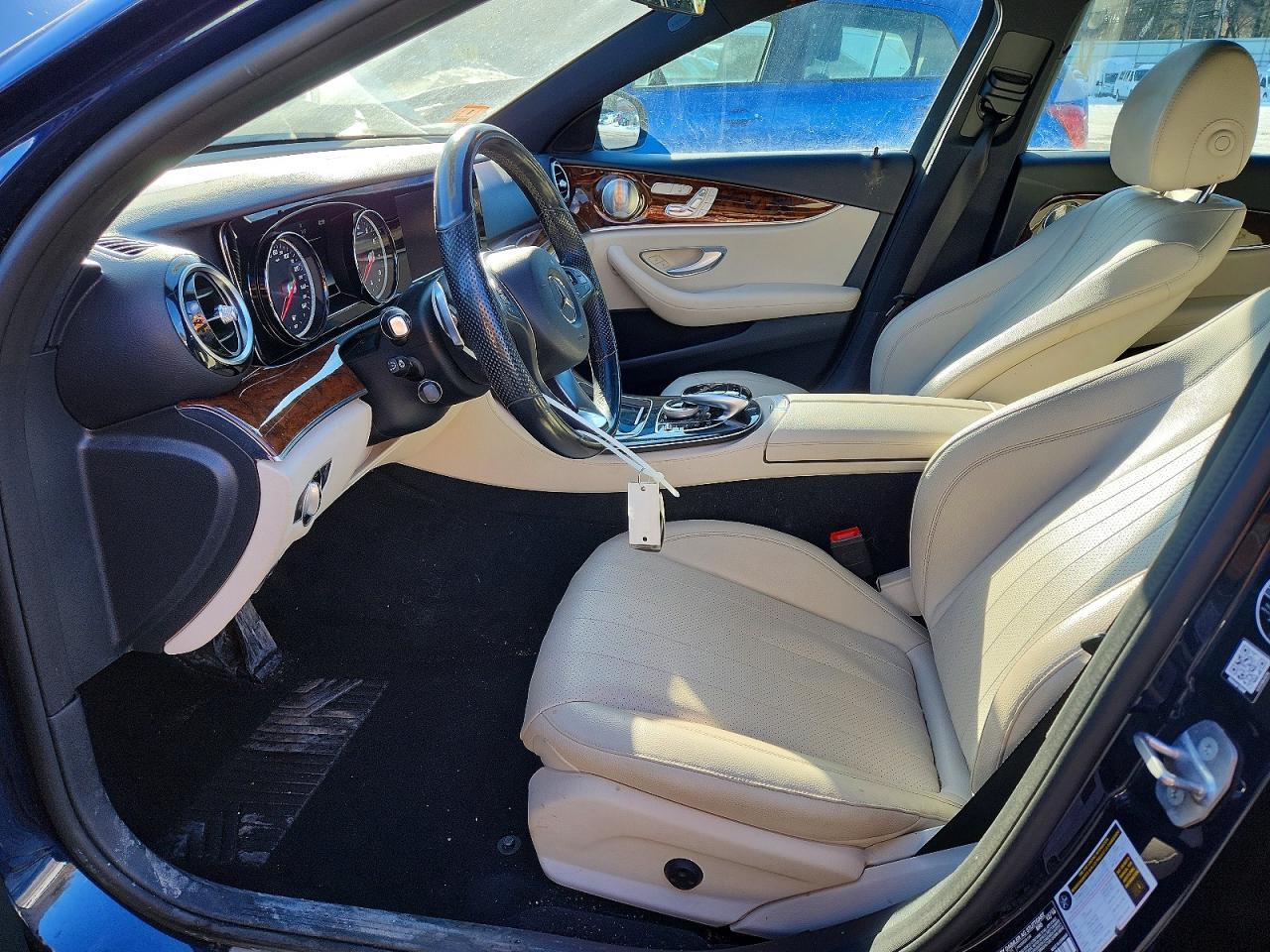 2017 Mercedes-Benz E 300 4Matic - Image 7