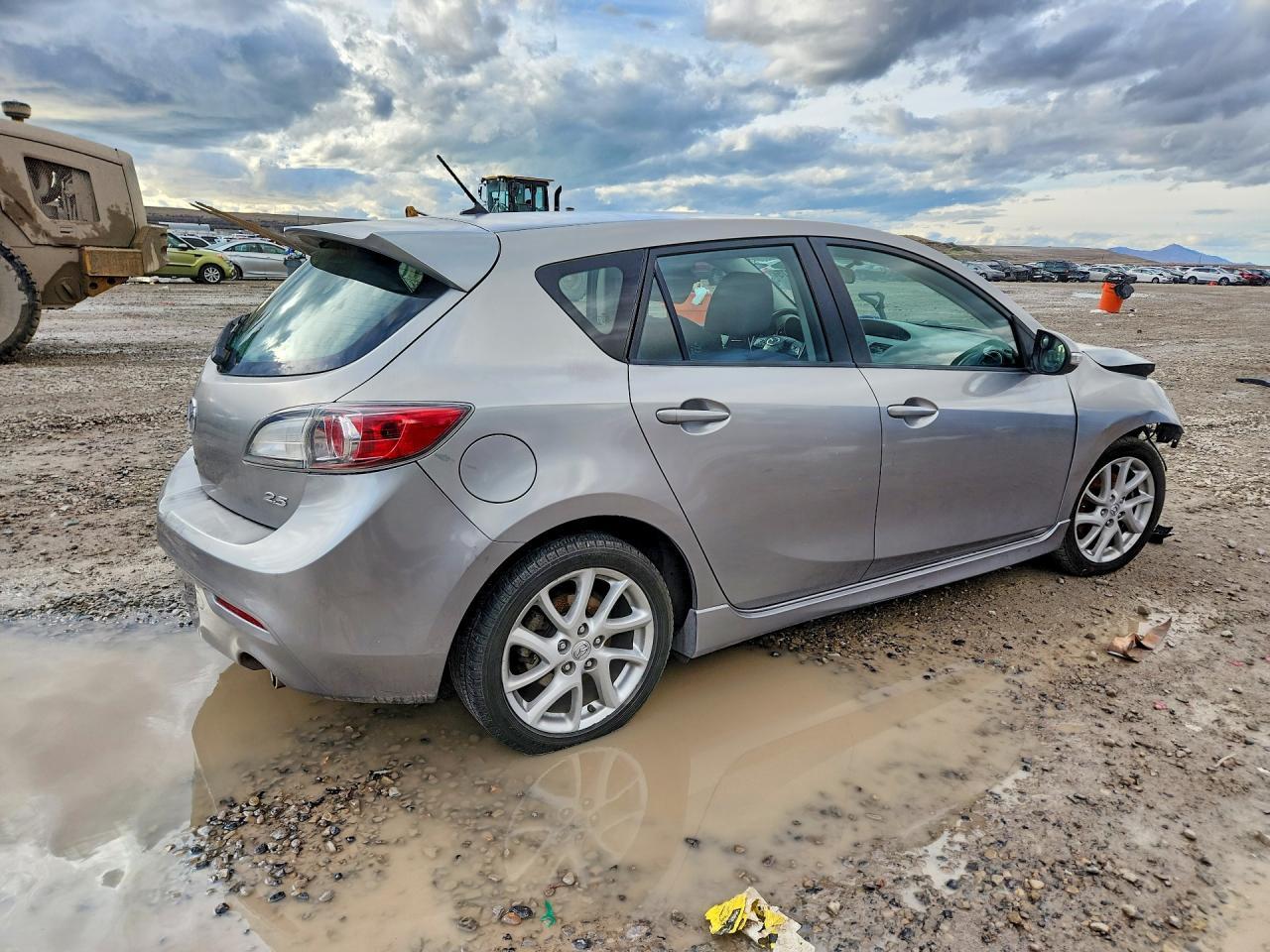 2010 Mazda 3 S - Image 3