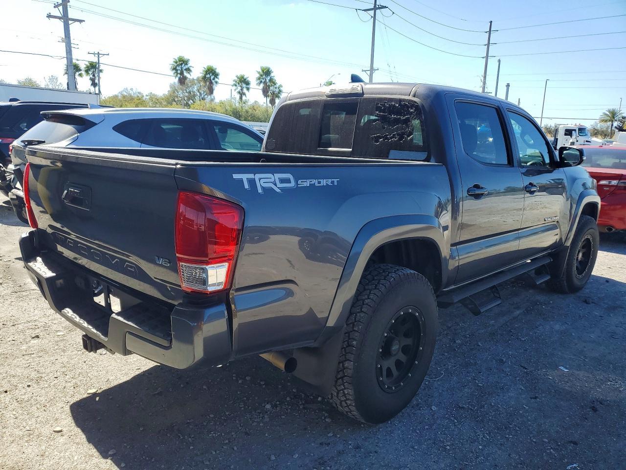 2017 Toyota Tacoma Trd Sport - Фото 3