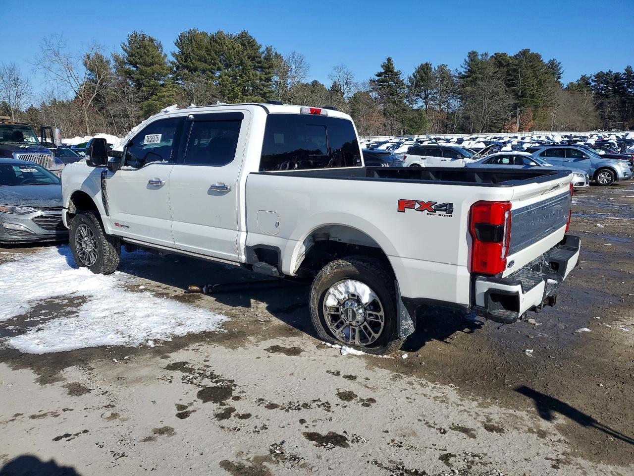 2024 Ford F350 Super Duty - Фото 2