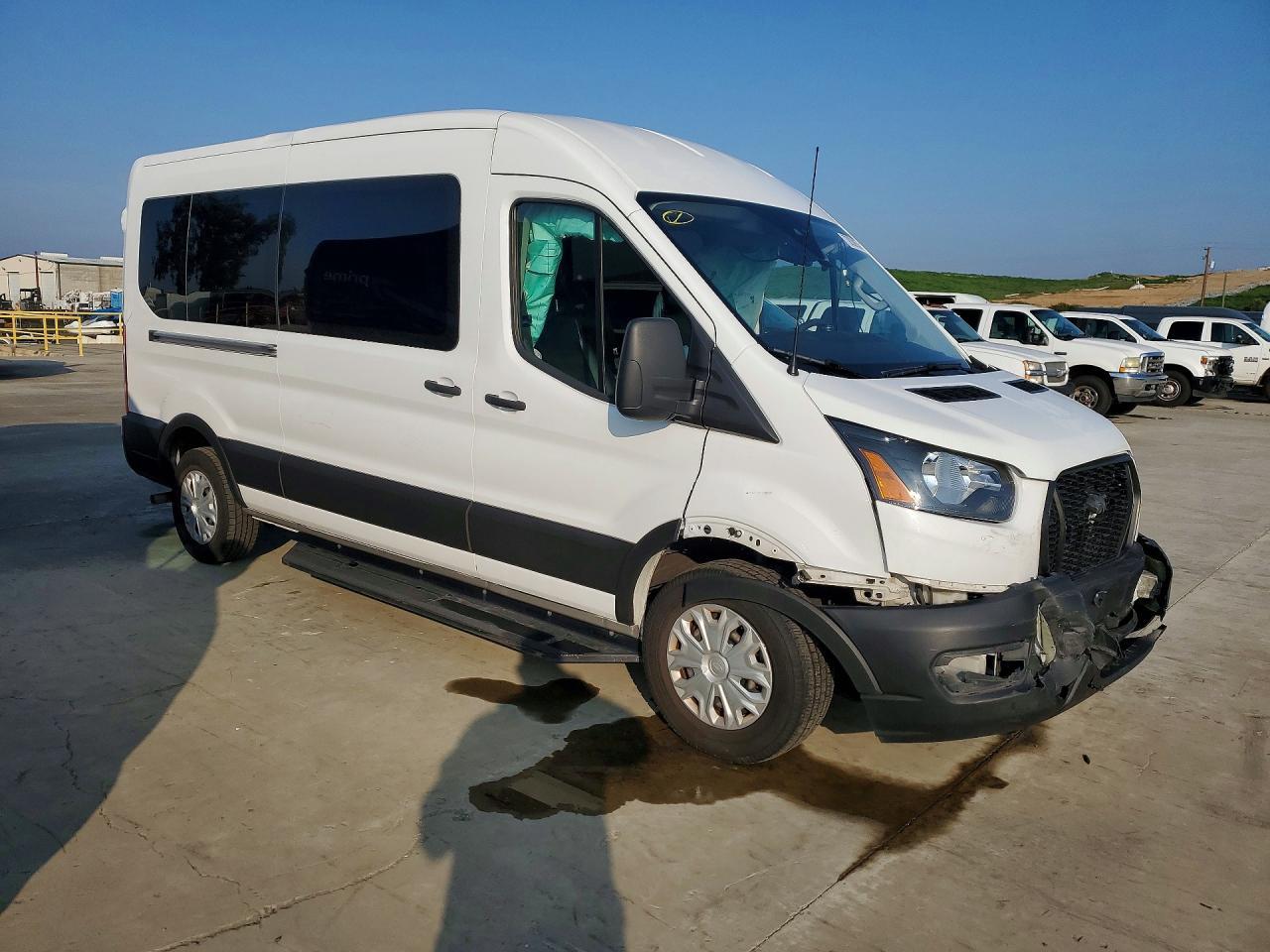 2023 Ford Transit T-150 - Фото 4