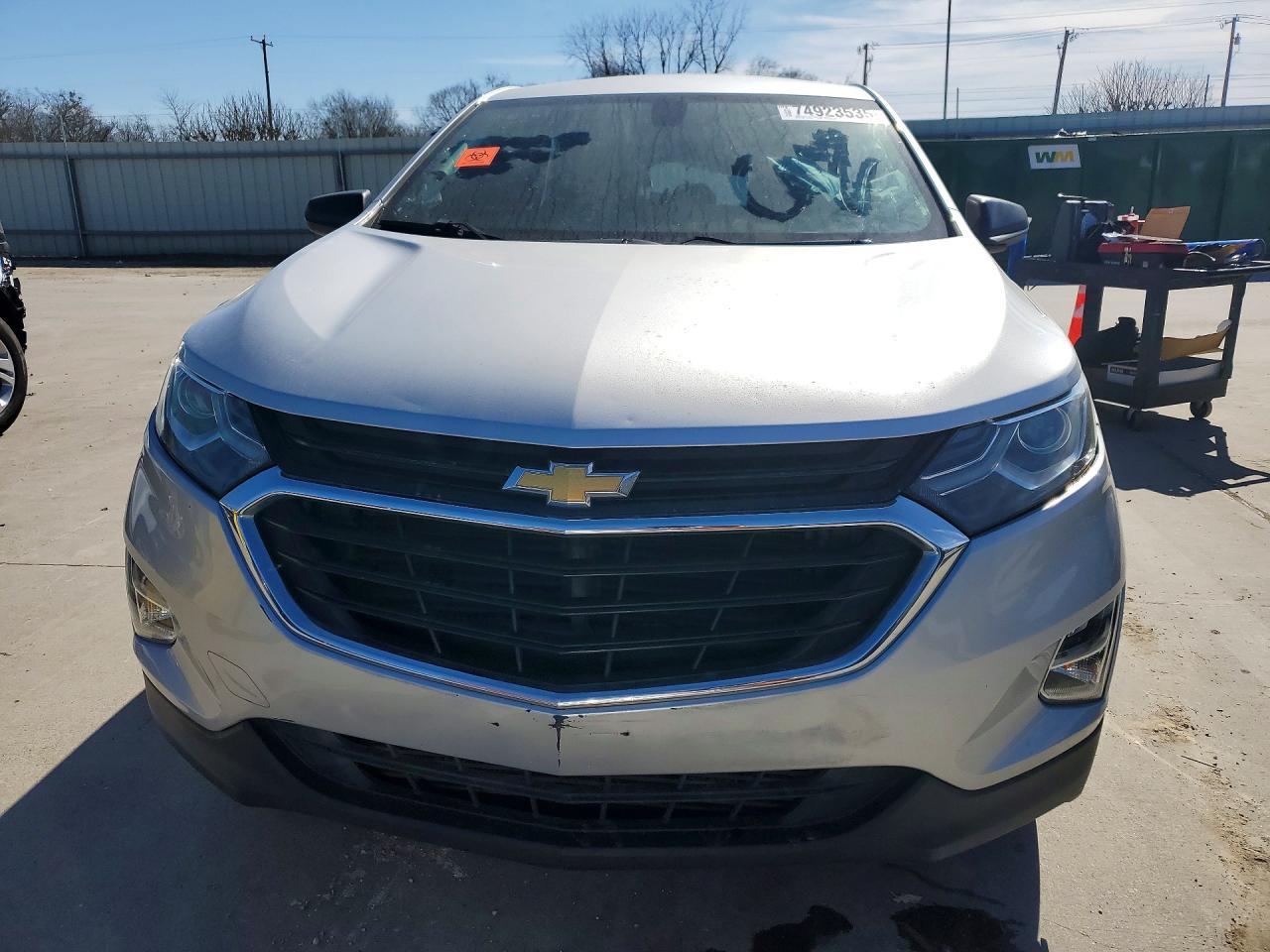 2019 Chevrolet Equinox Ls - Image 5