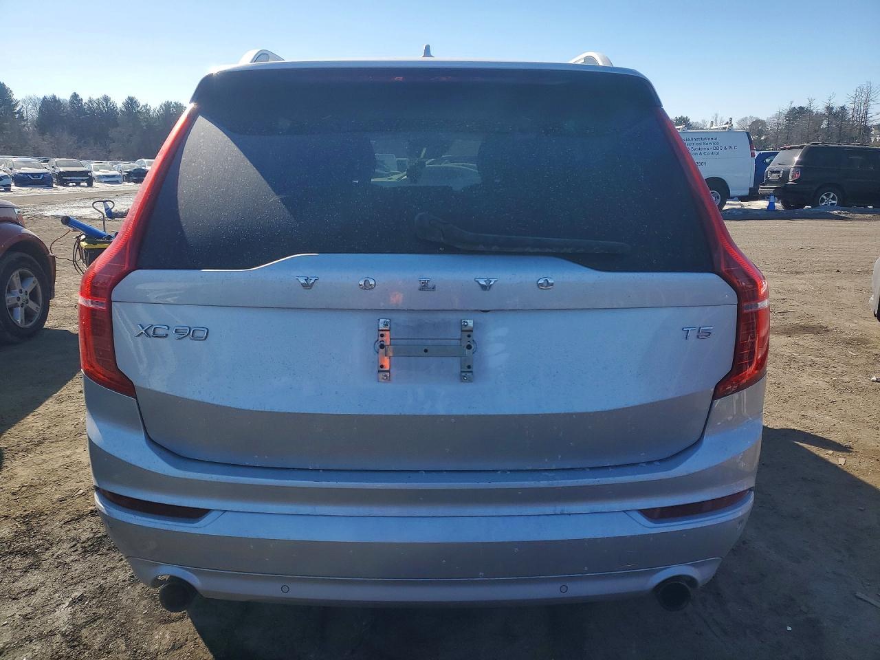 2019 Volvo Xc90 T5 Momentum - Image 6
