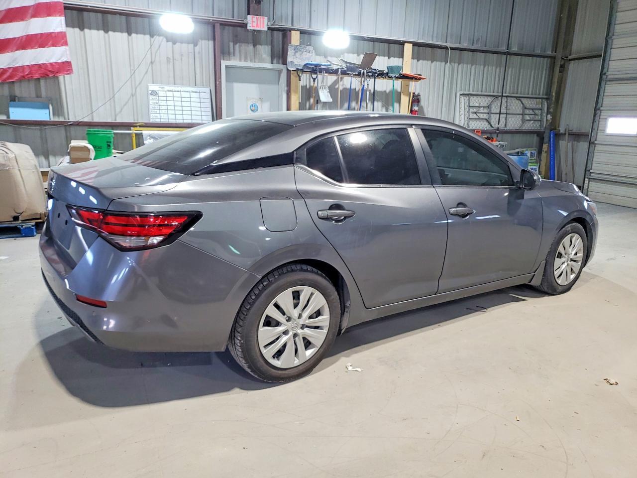 2021 Nissan Sentra S - Фото 3