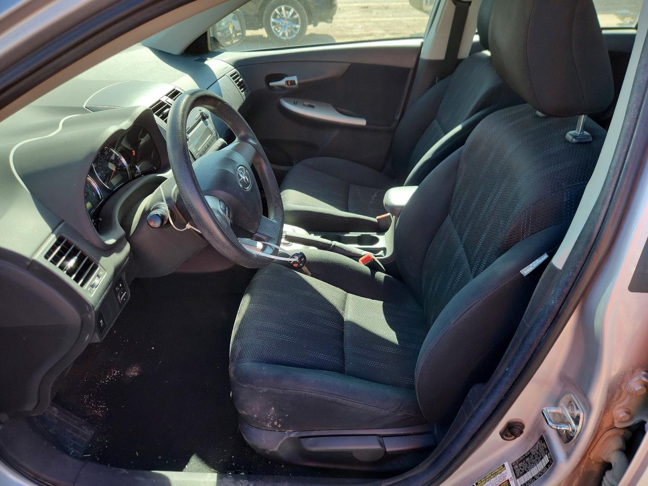 2011 Toyota Corolla S - Фото 7