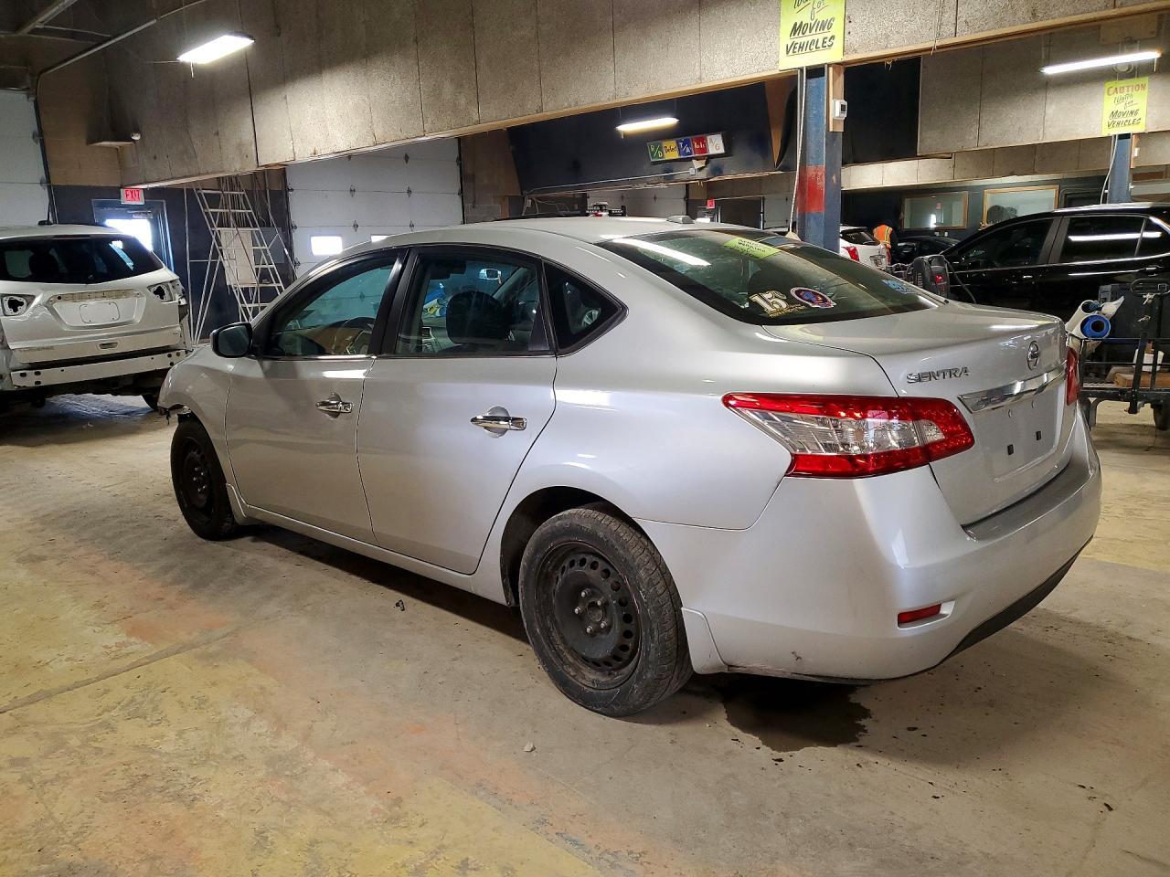 2015 Nissan Sentra Sv - Фото 2