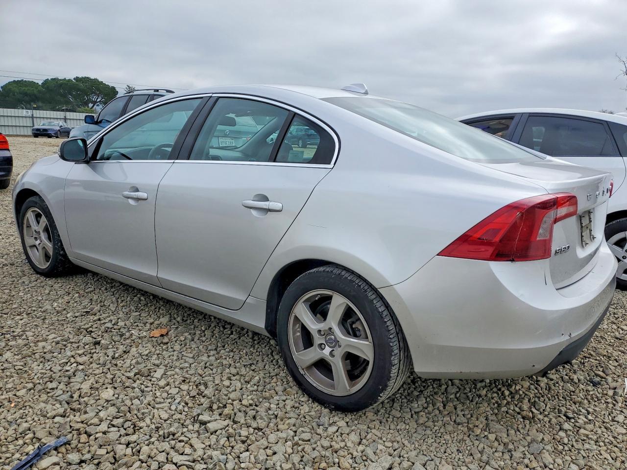 2012 Volvo S60 T5 - Image 2