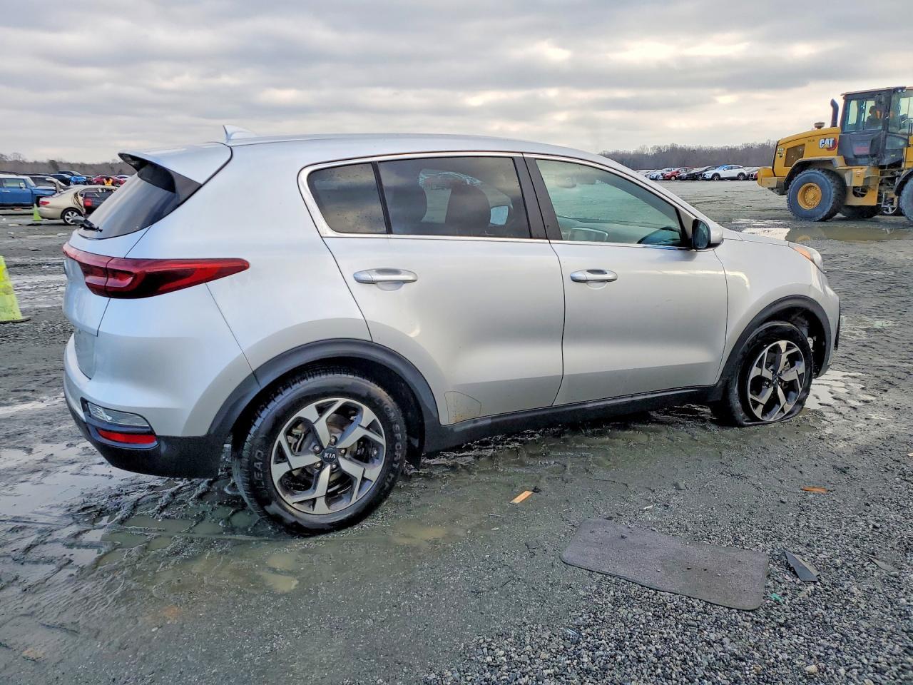 2022 Kia Sportage Lx - Фото 3
