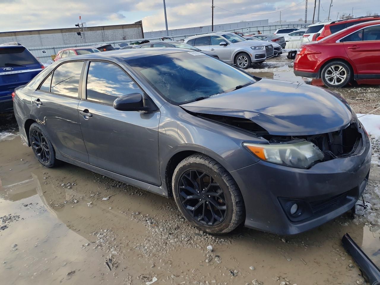 2012 Toyota Camry Base - Фото 4