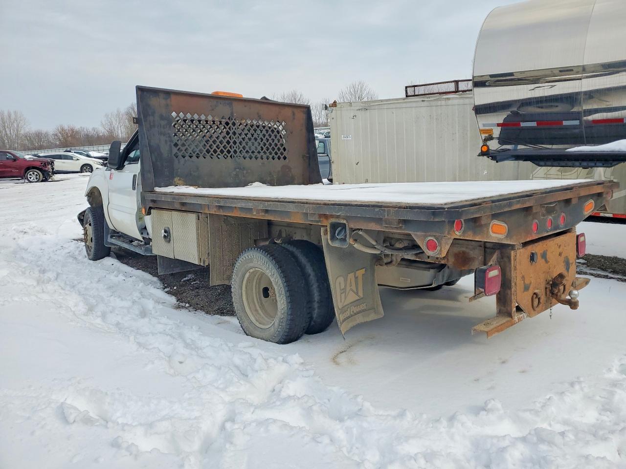 2016 Ford F350 Super Duty Flatbed Truck - Фото 2