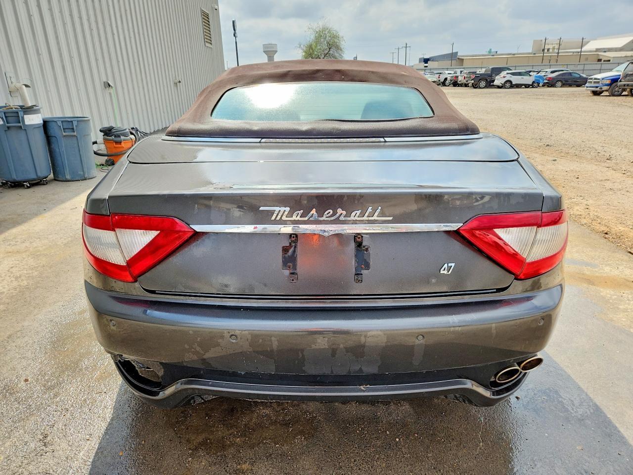 2011 Maserati Granturismo S - Фото 6