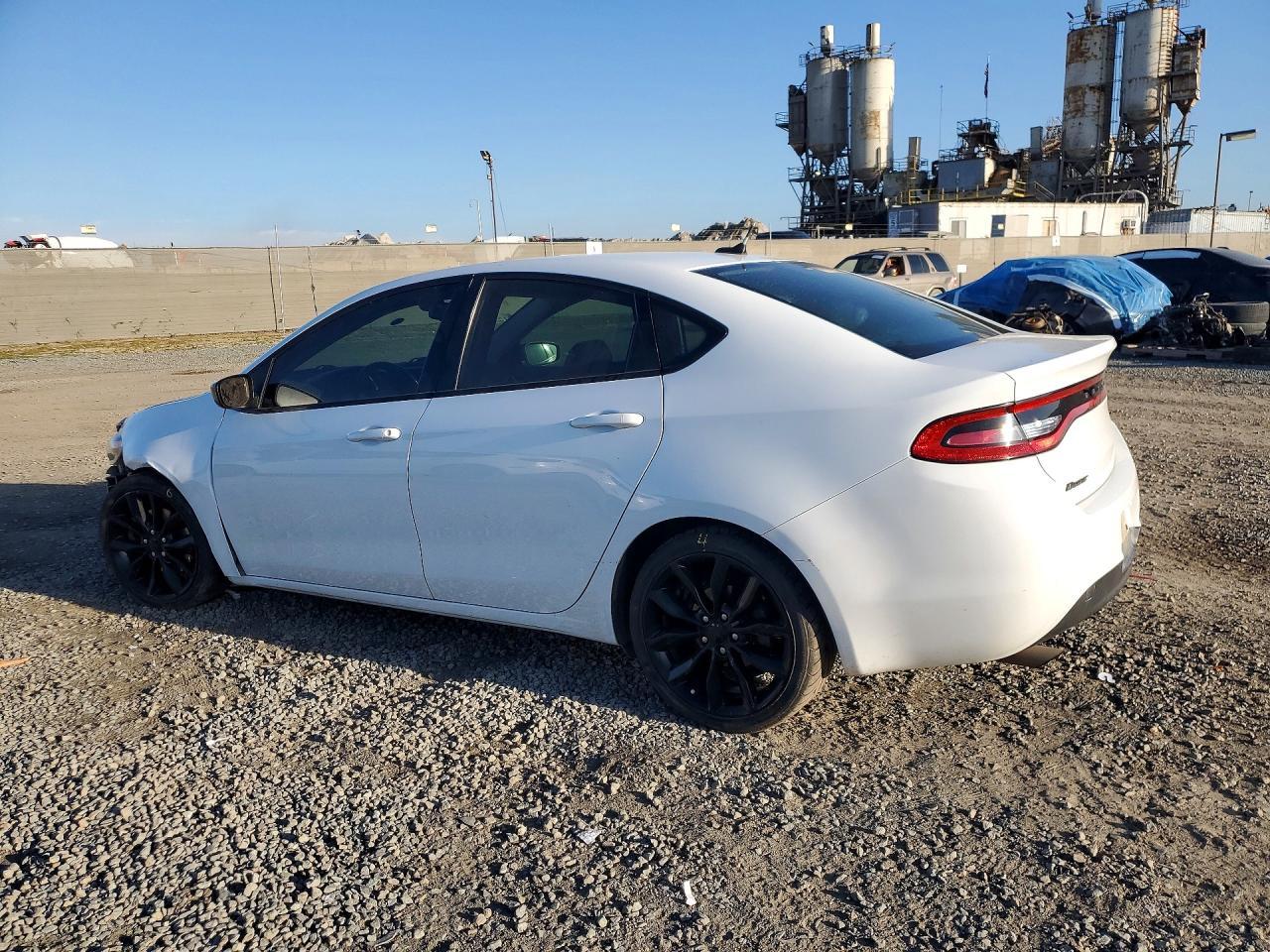2016 Dodge Dart Sxt Sport - Image 2