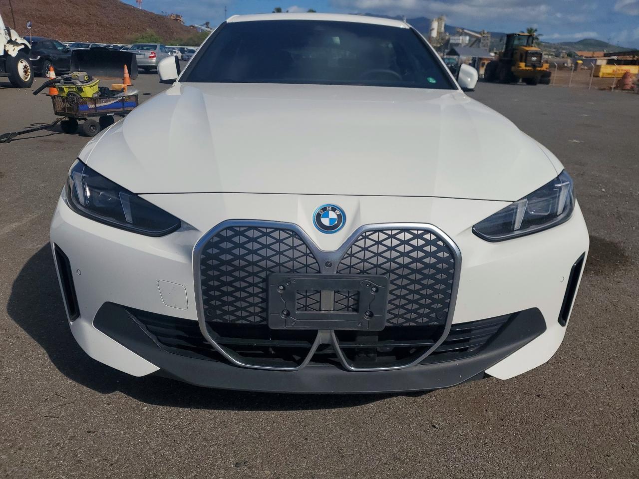 2025 BMW I4 Edrive 40 - Image 5