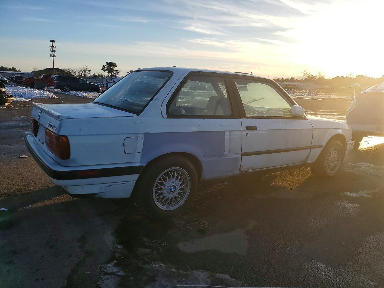 1991 BMW 318 Is - Фото 3