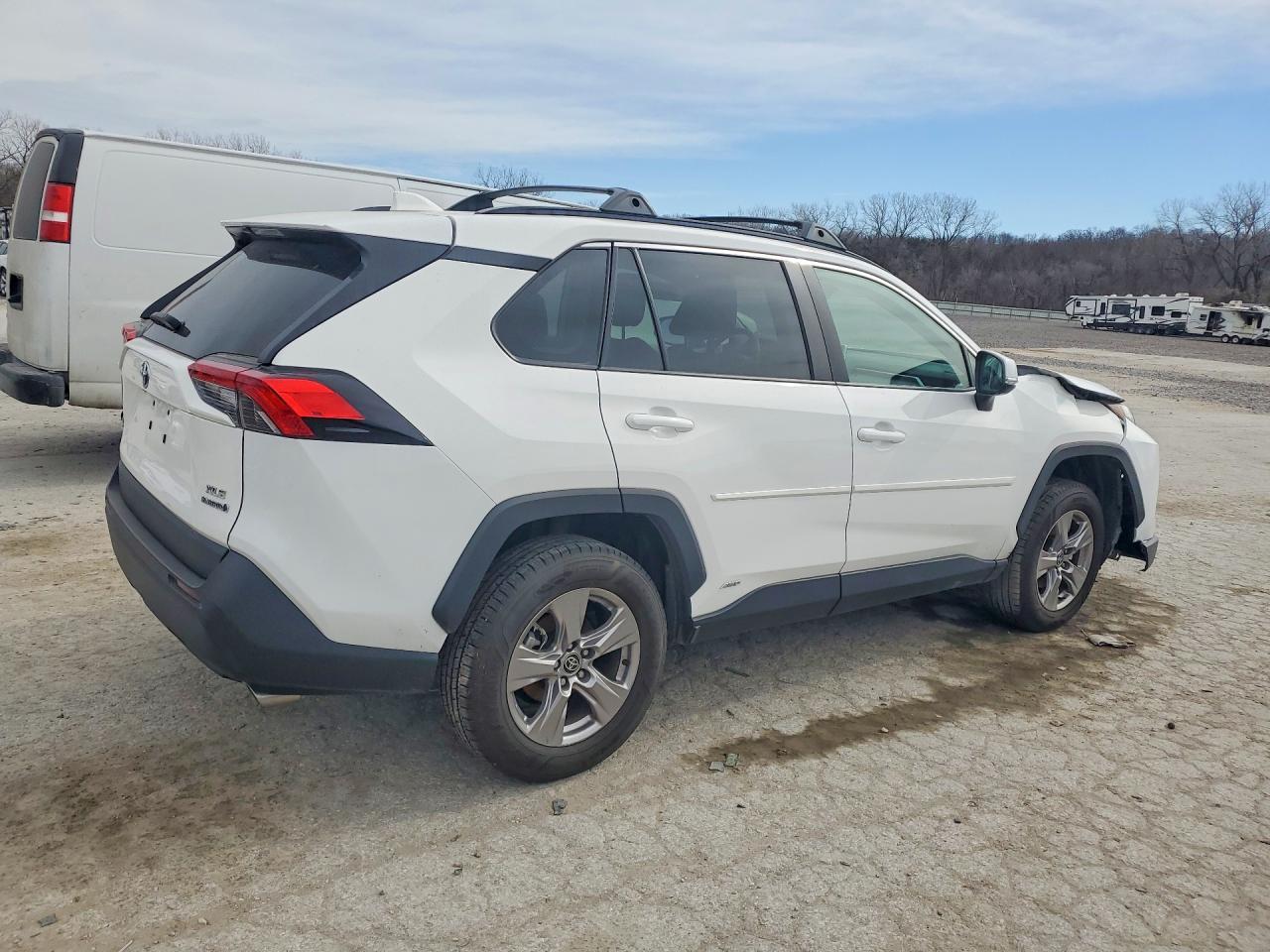 2023 Toyota Rav4 Xle - Фото 3