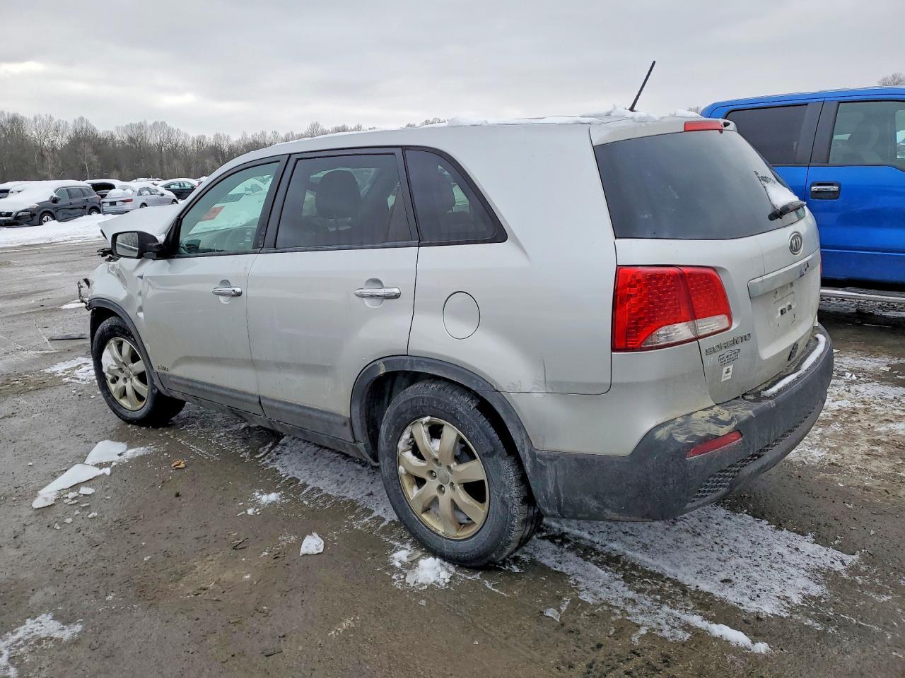 2012 Kia Sorento Base - Фото 2