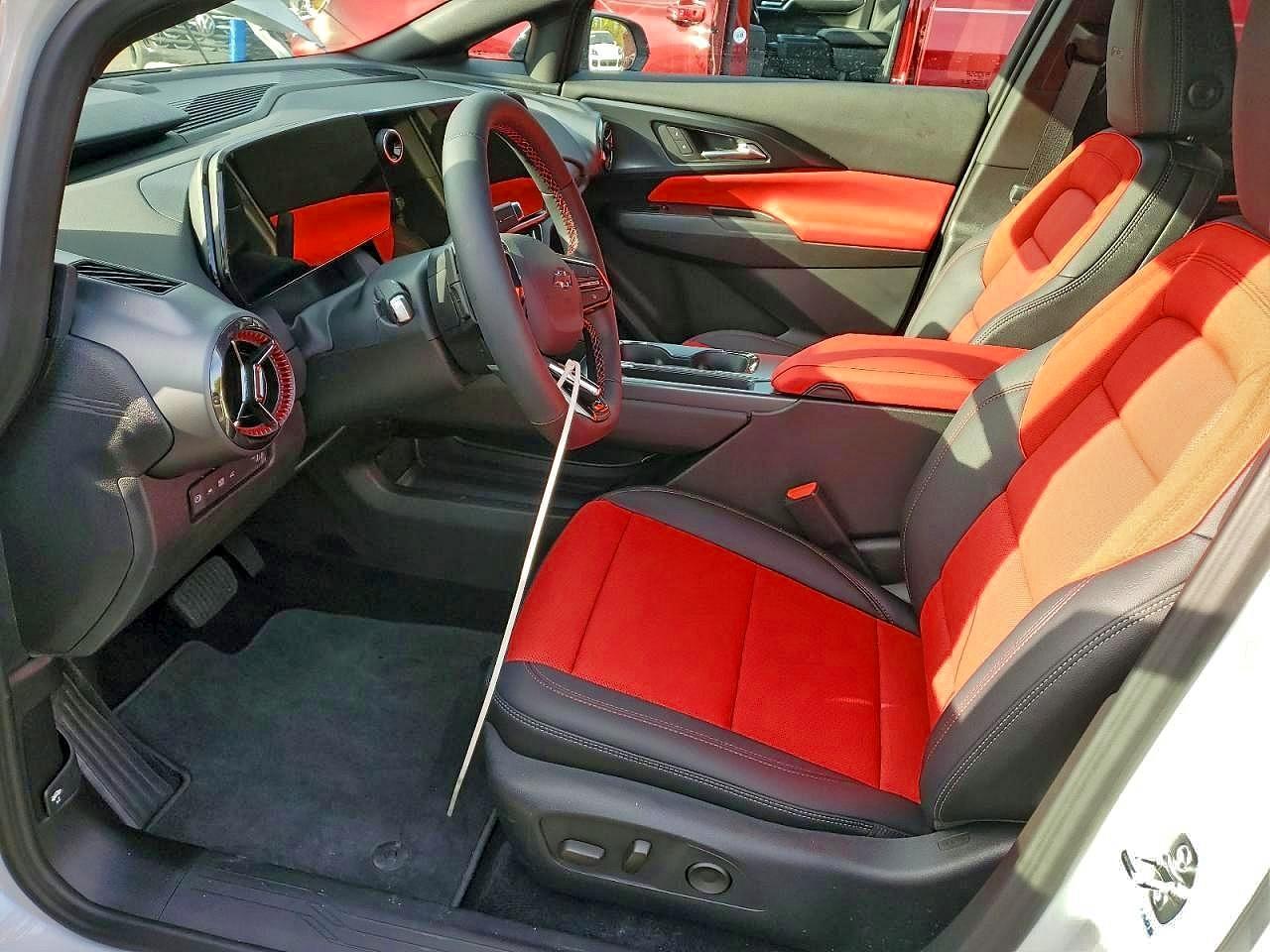 2025 Chevrolet Equinox Rs - Image 7