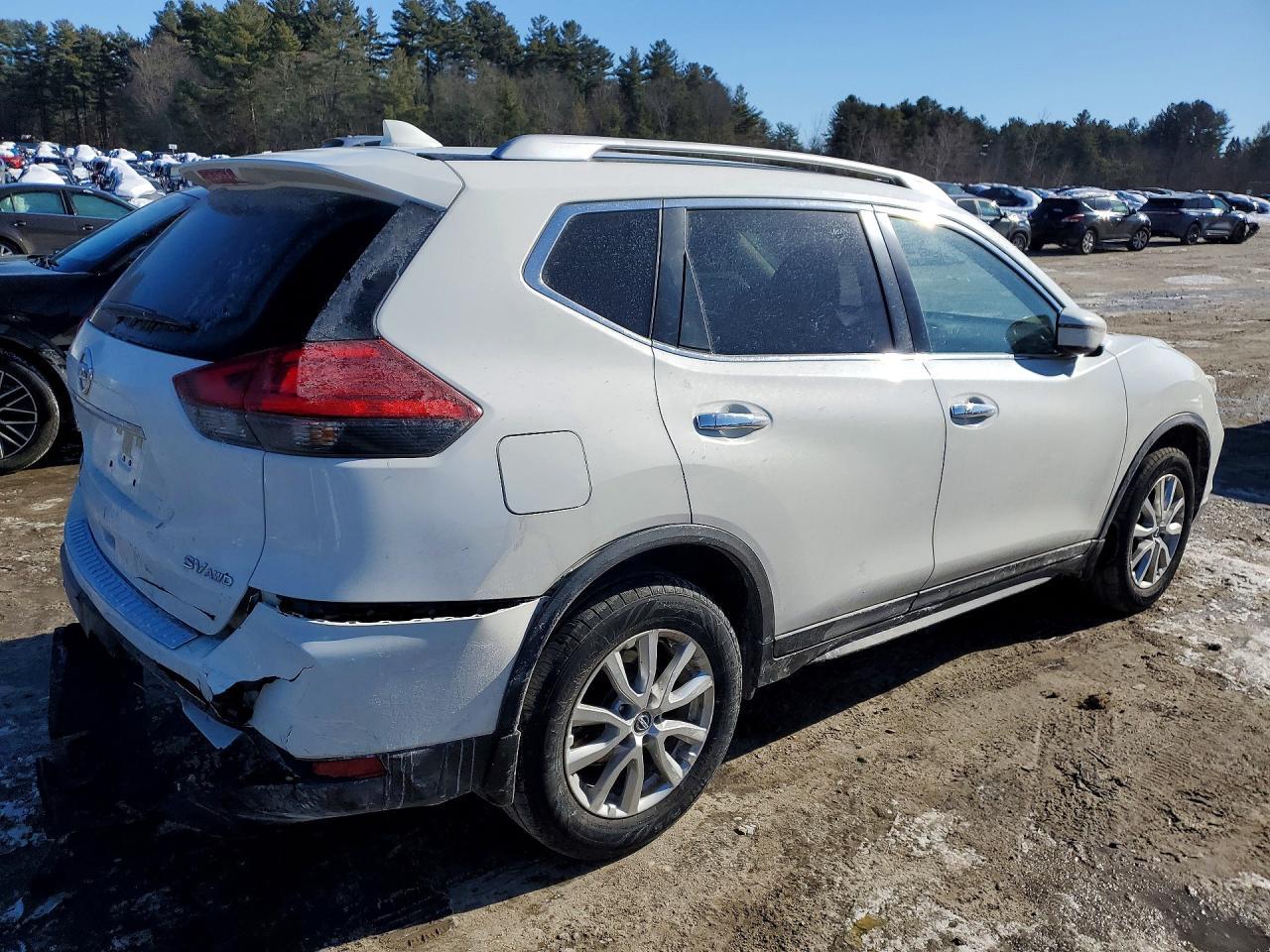 2017 Nissan Rogue S - Фото 3