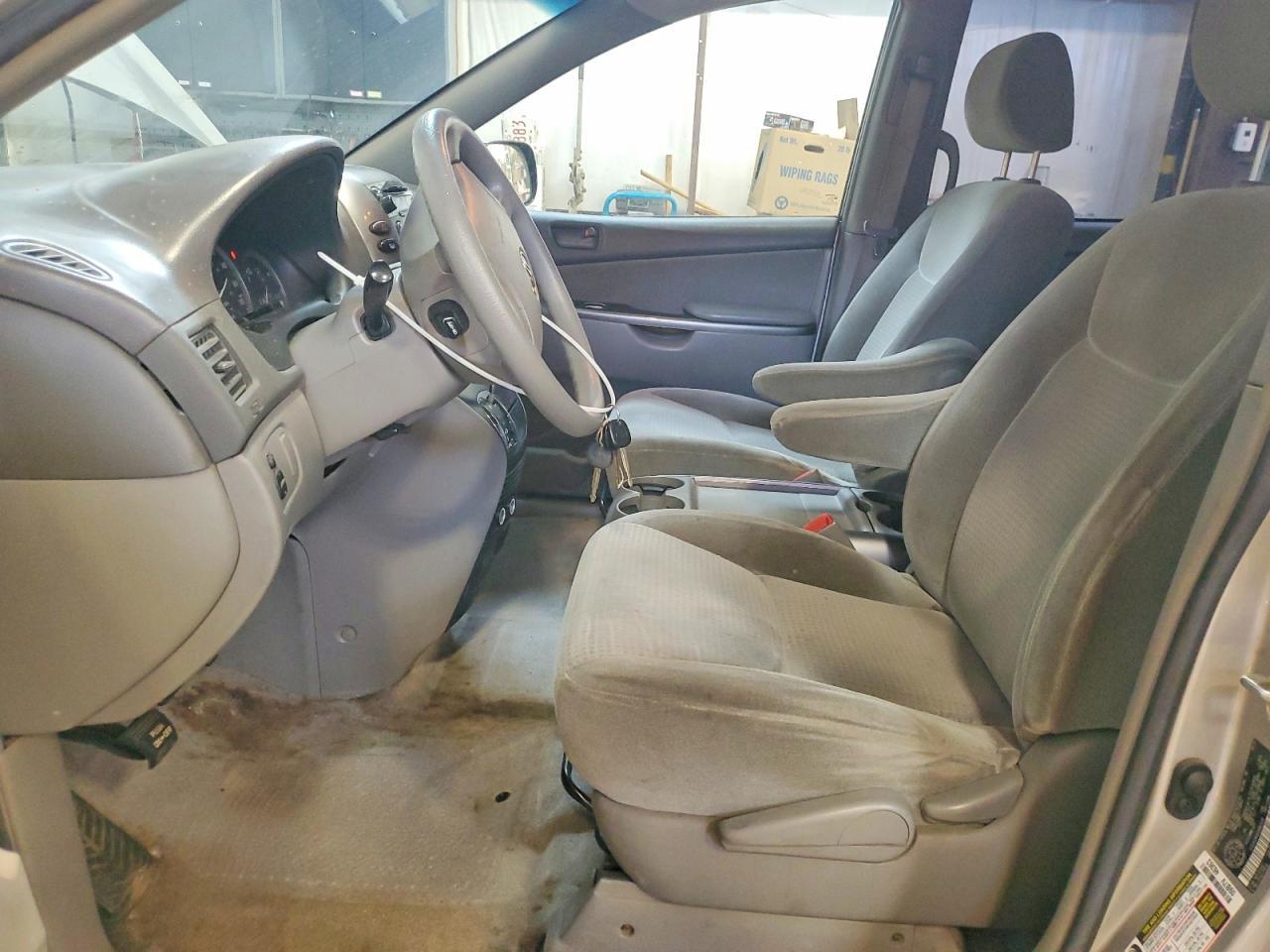 2007 Toyota Sienna Ce - Фото 7