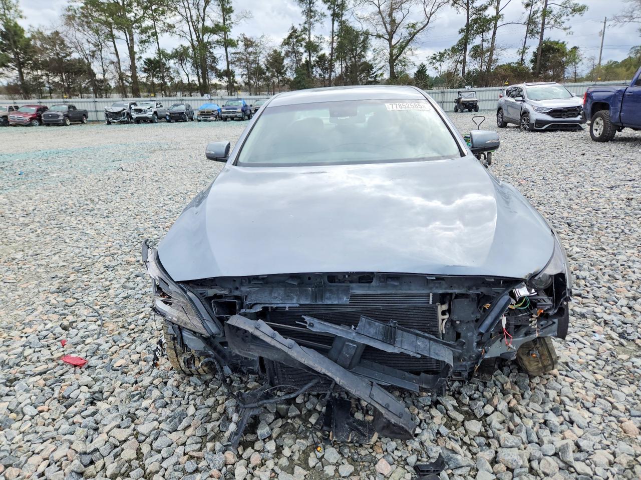 2015 Hyundai Genesis 3.8L - Image 5