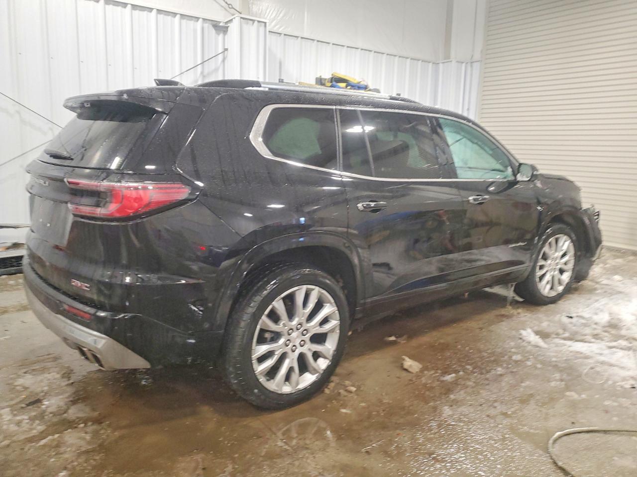 2024 GMC Acadia Denali - Фото 3