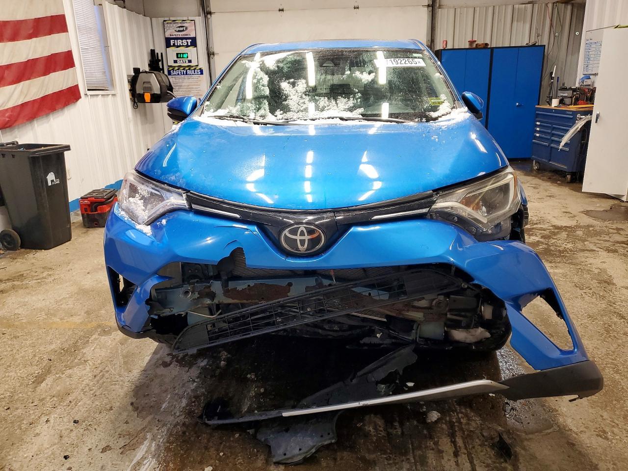 2018 Toyota Rav4 Xle - Image 5