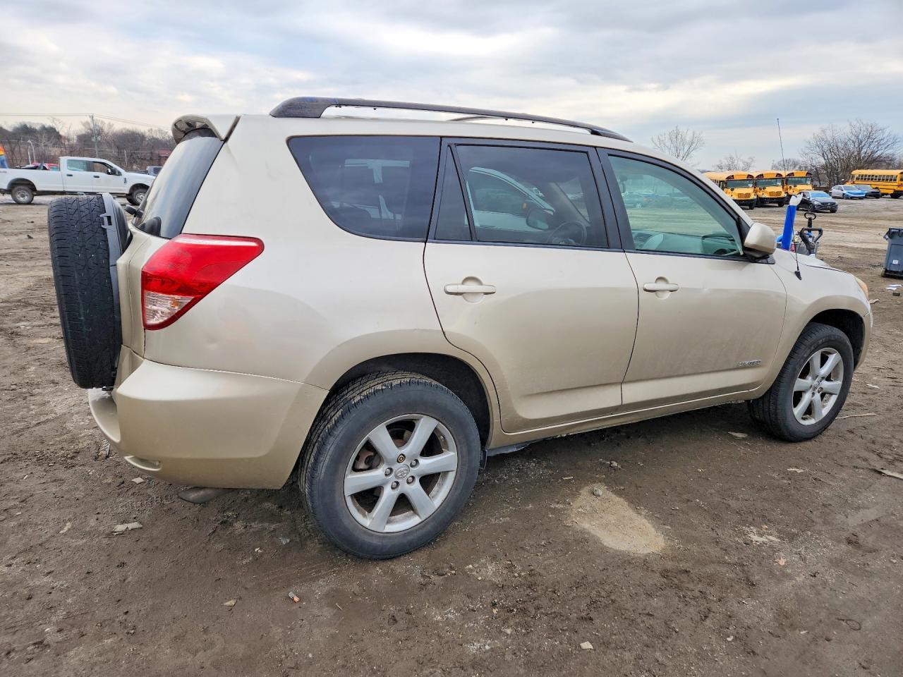 2007 Toyota Rav4 Limited - Image 3
