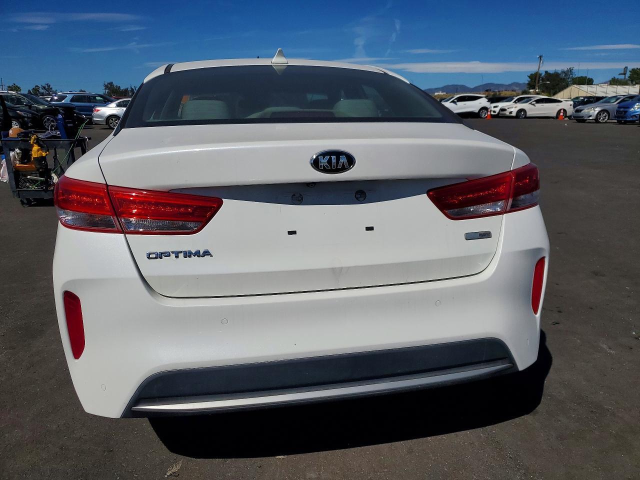 2017 Kia Optima Hybrid Premium - Фото 6