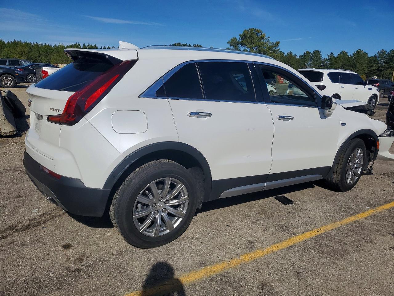 2021 Cadillac Xt4 Premium Luxury - Фото 3