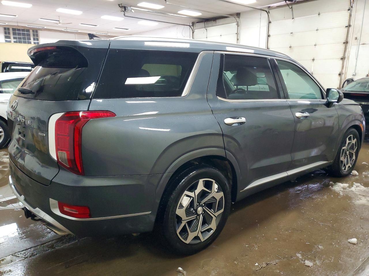 2021 Hyundai Palisade Limited - Фото 3