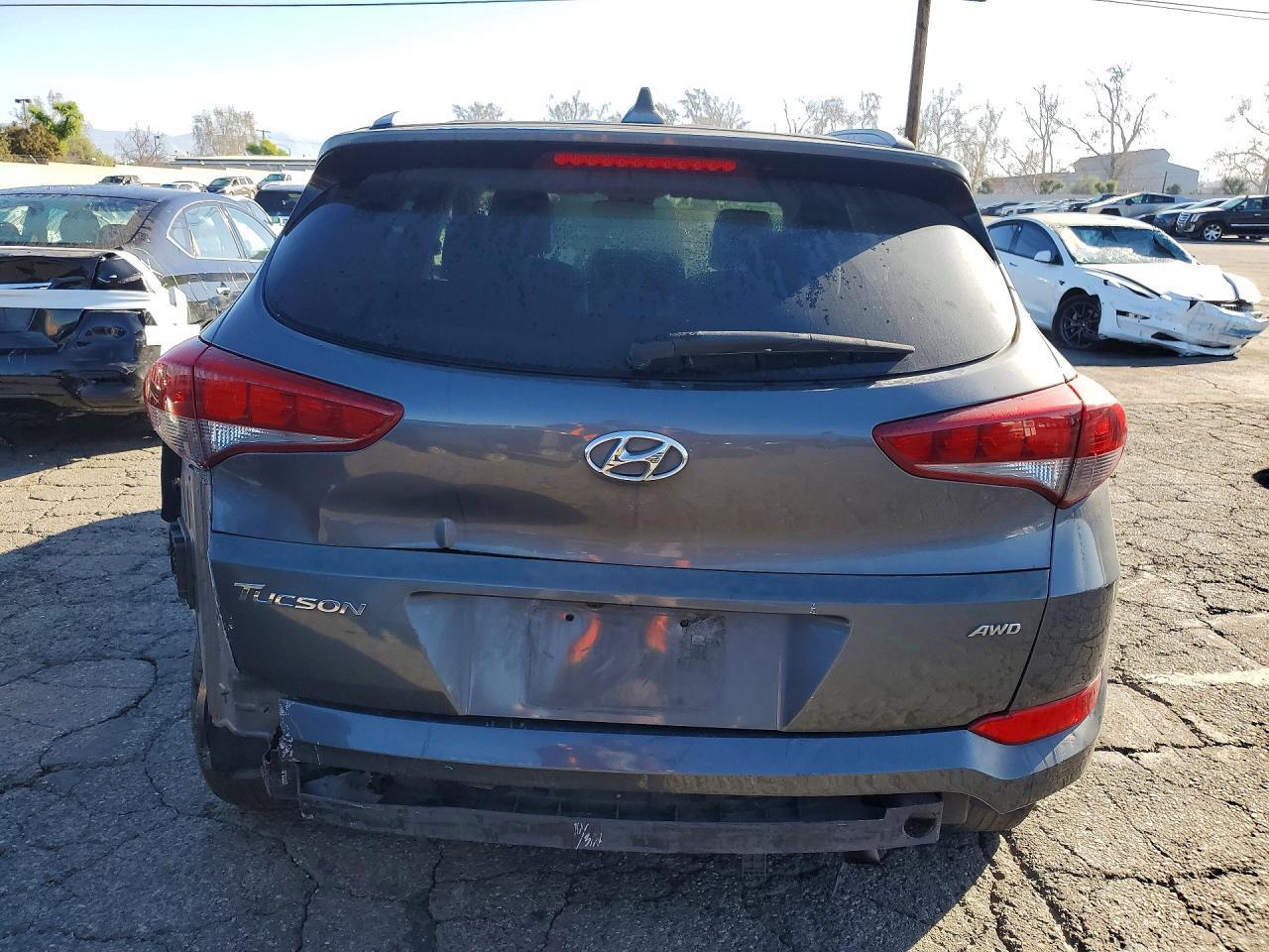 2018 Hyundai Tucson Sel - Фото 6
