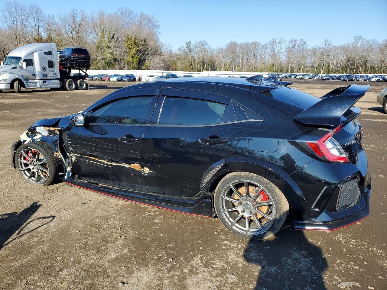 2019 Honda Civic Type-R Touring - Image 2