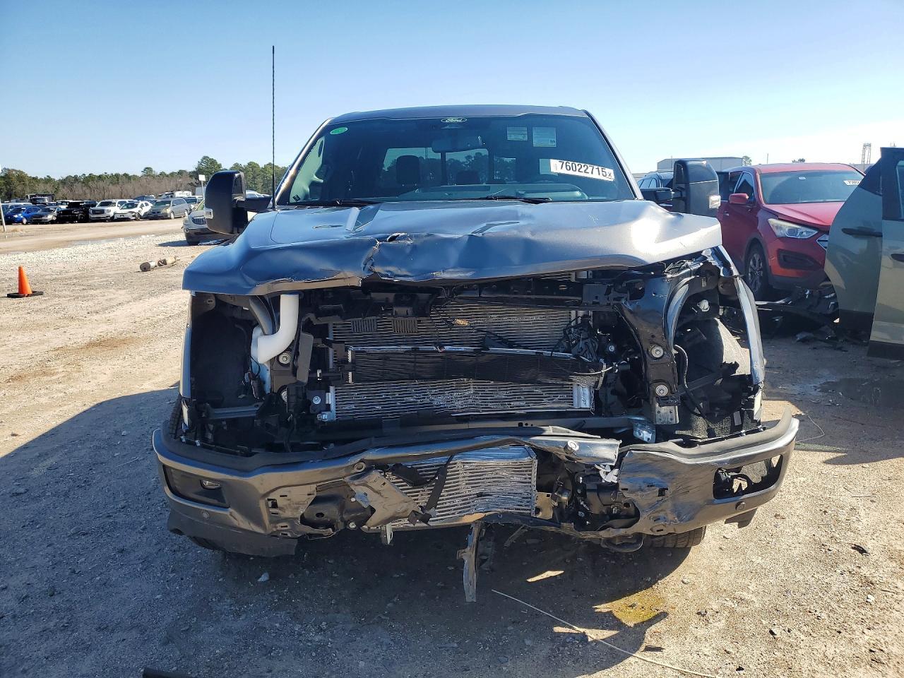 2025 Ford F150 Lariat - Фото 5