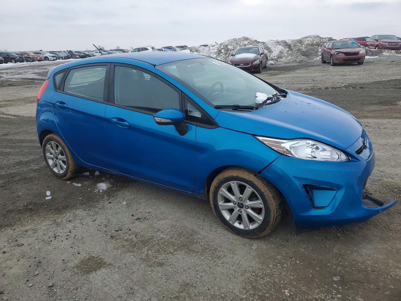 2013 Ford Fiesta Se - Image 4