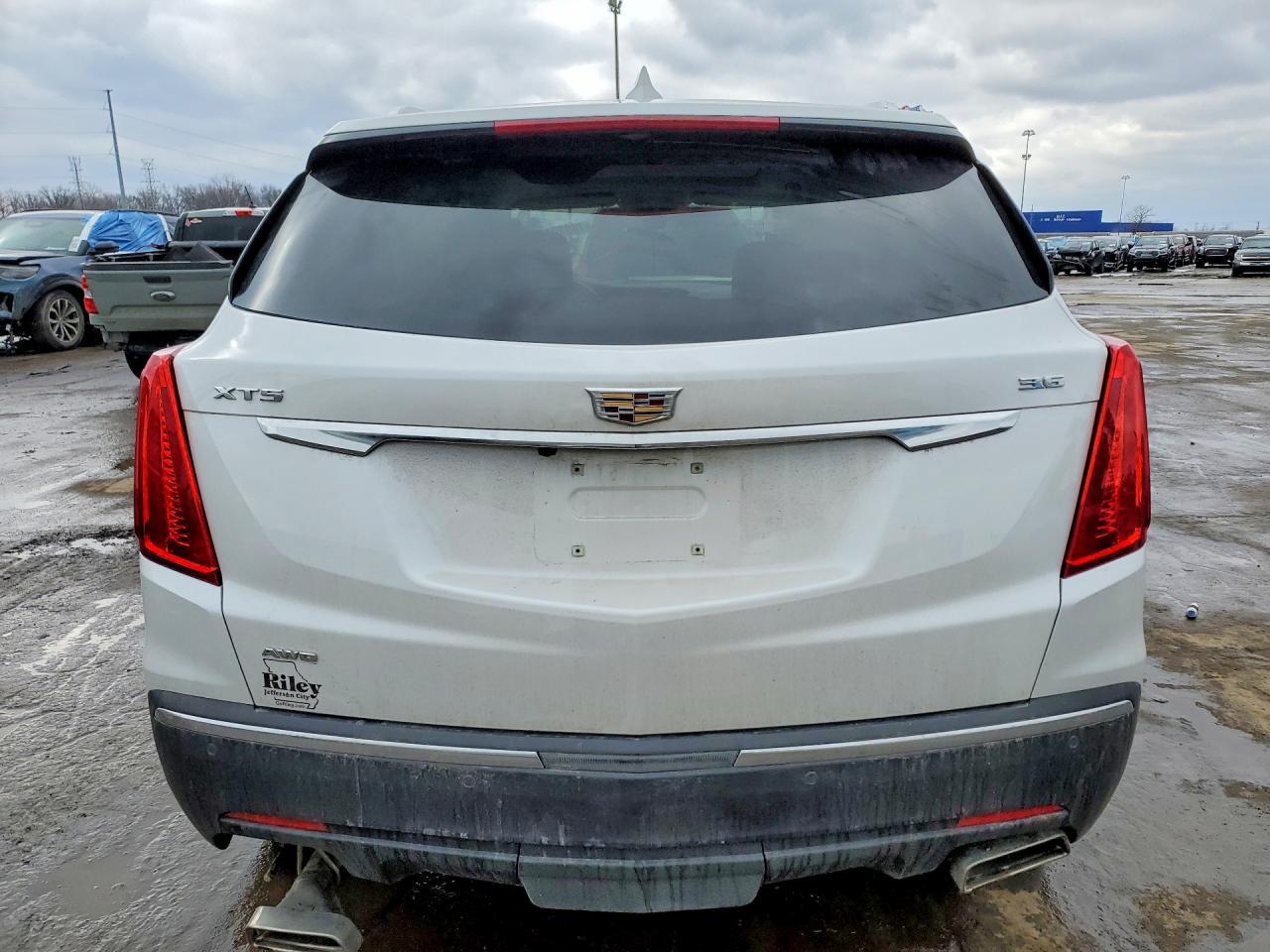 2018 Cadillac Xt5 Premium Luxury - Image 6