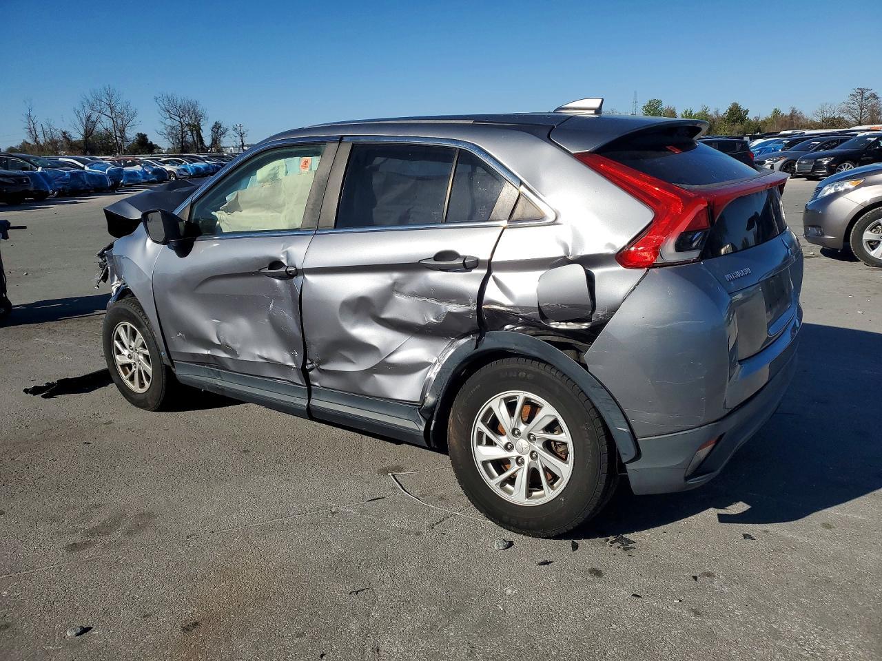 2019 Mitsubishi Eclipse C - Фото 2
