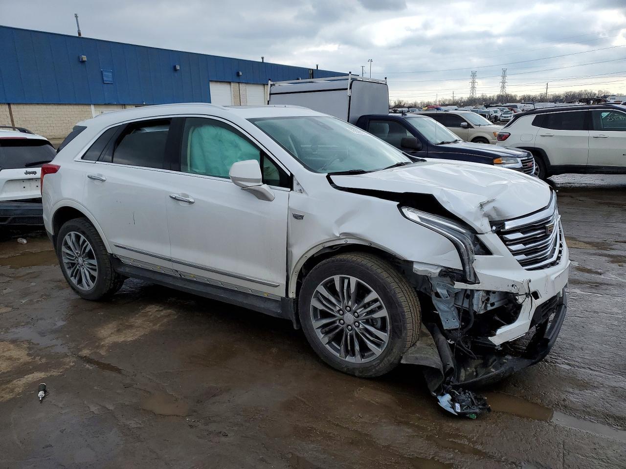 2018 Cadillac Xt5 Premium Luxury - Image 4