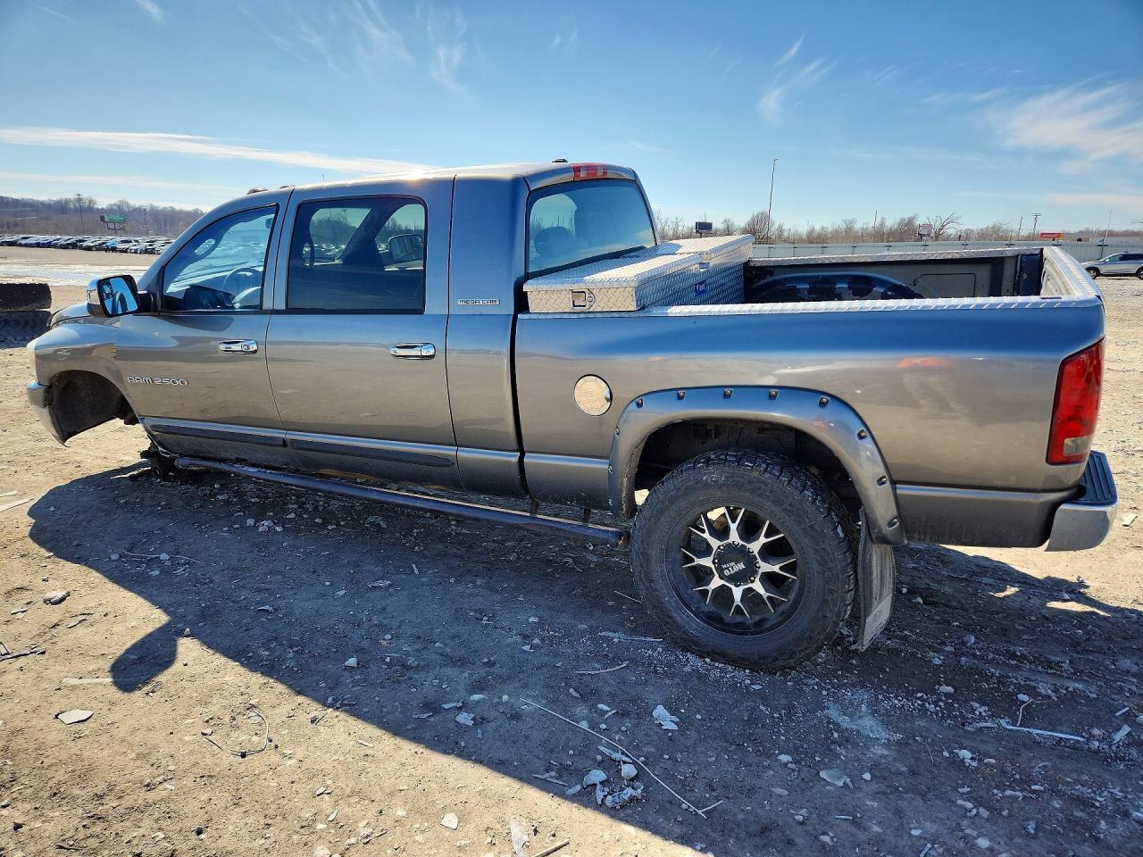 2006 Dodge Ram 2500 - Image 2