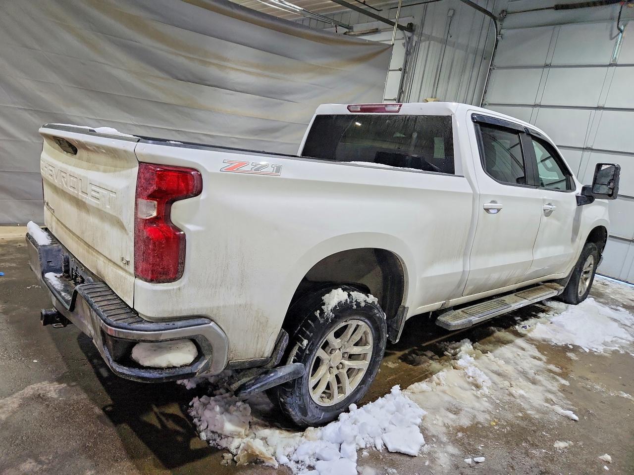 2021 Chevrolet Silverado K1500 Lt - Image 3