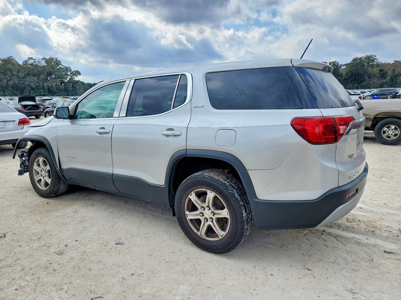2019 GMC Acadia Sle - Фото 2