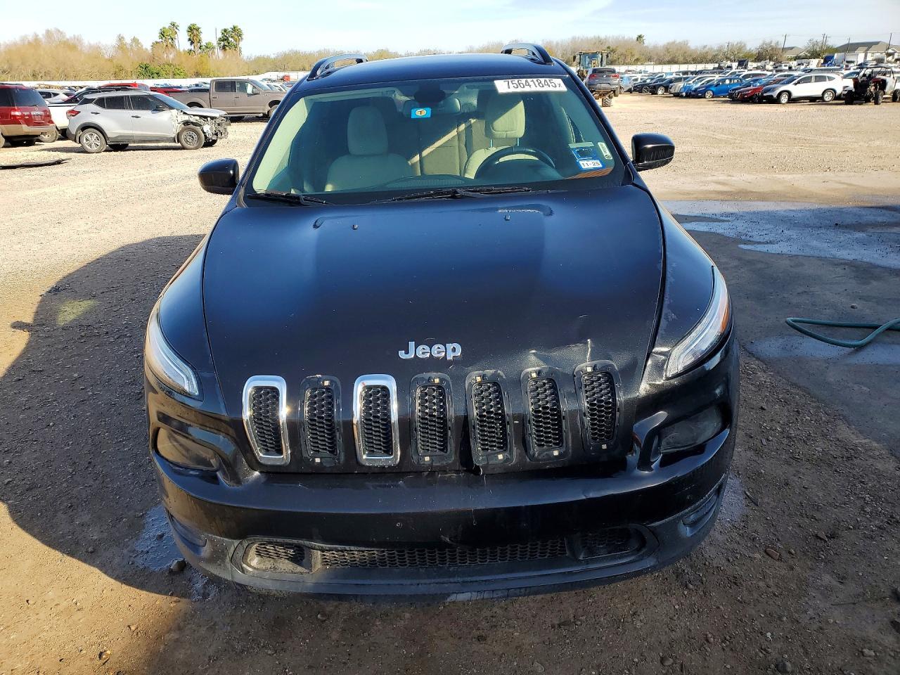 2016 Jeep Cherokee Sport - Фото 5