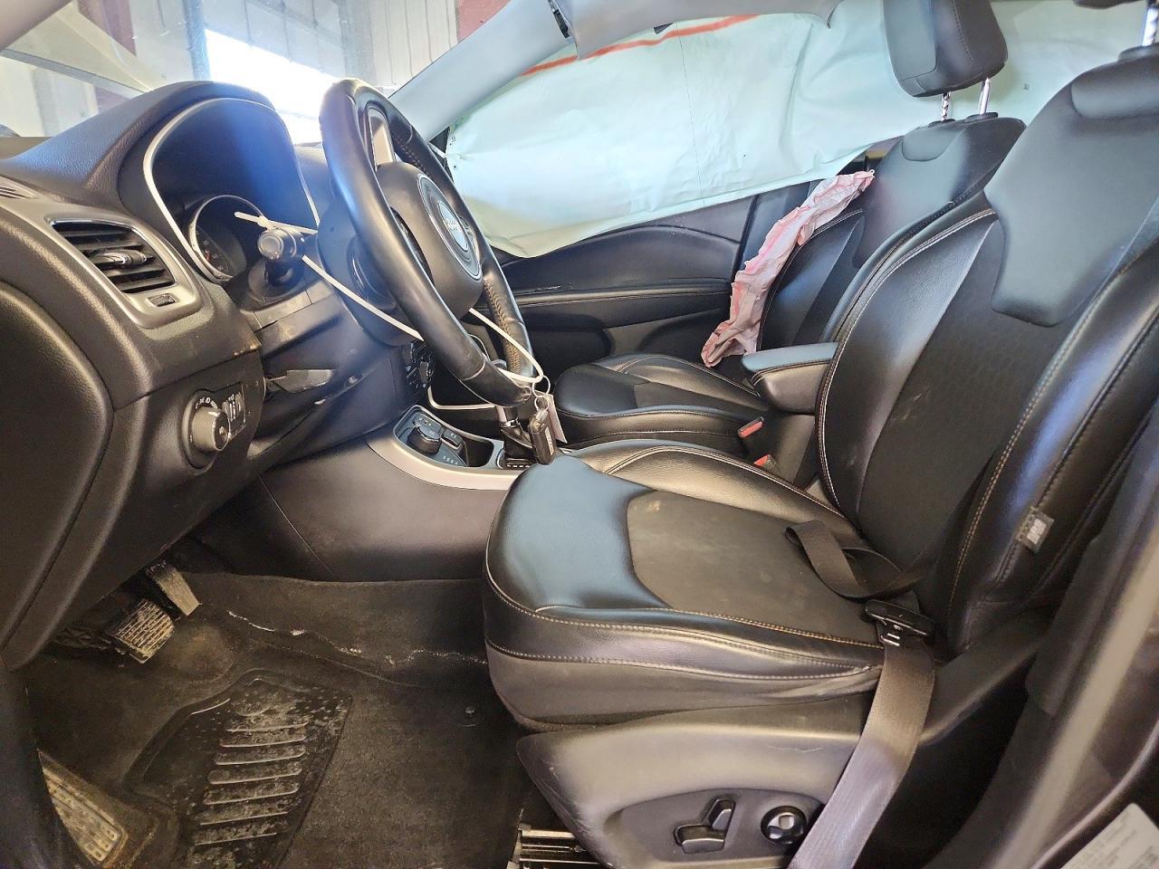 2017 Jeep Compass Latitude - Фото 7