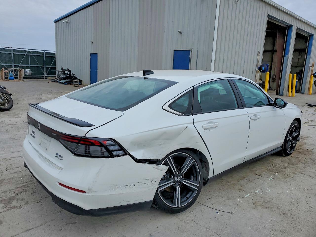 2024 Honda Accord Hybrid Sport - Фото 3