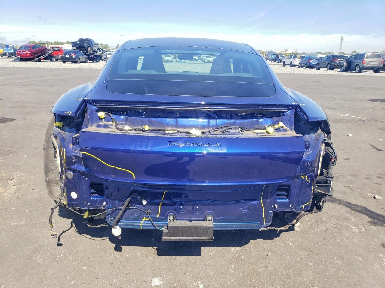 2021 Porsche Taycan 4S - Image 6