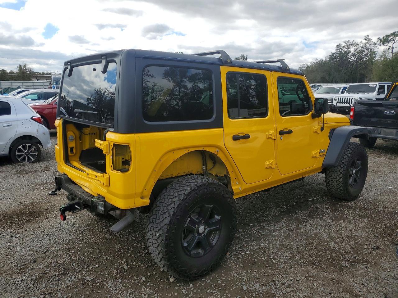 2019 Jeep Wrangler Unlimited Sport - Image 3