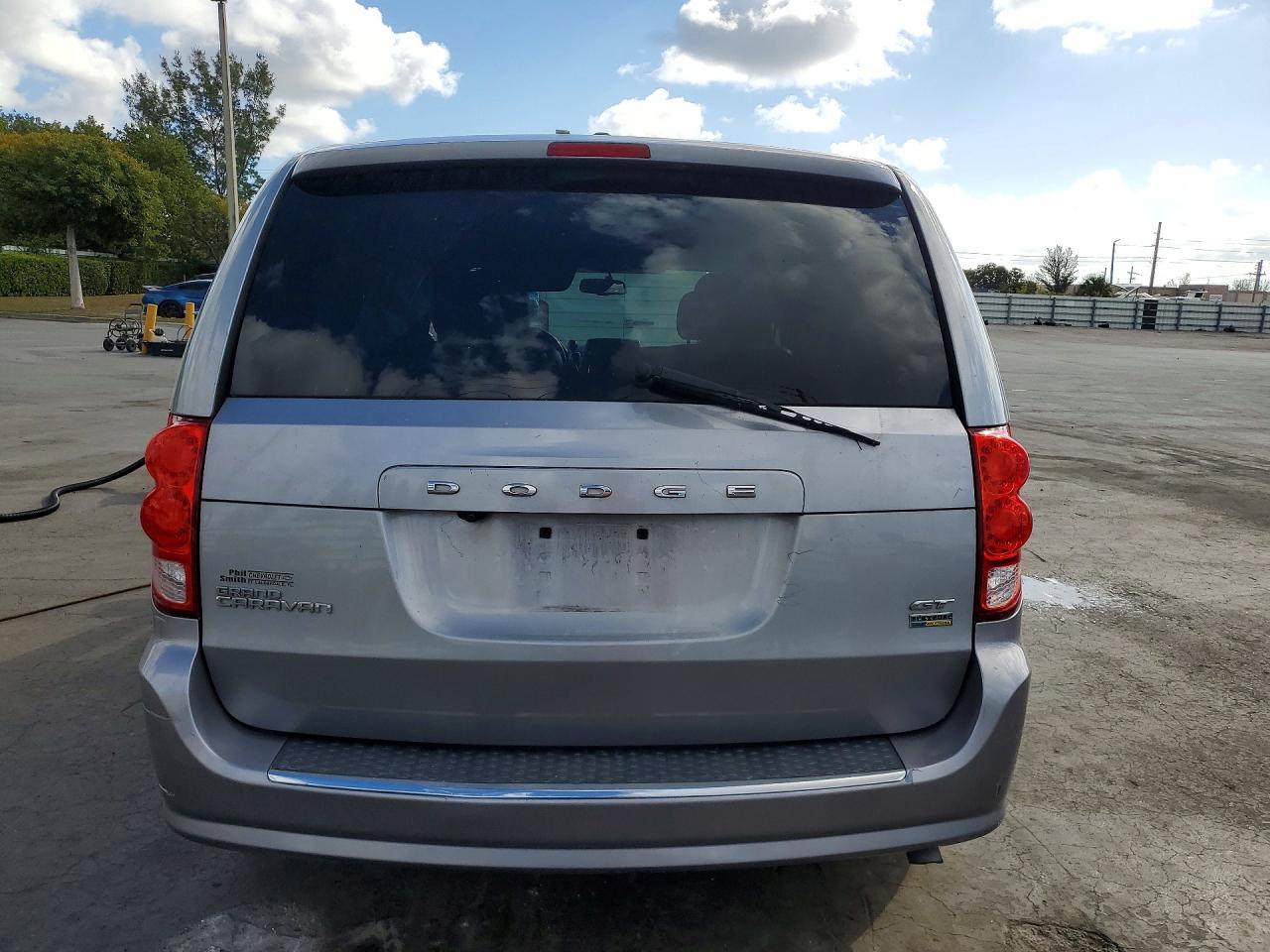 2017 Dodge Grand Caravan Gt - Фото 6