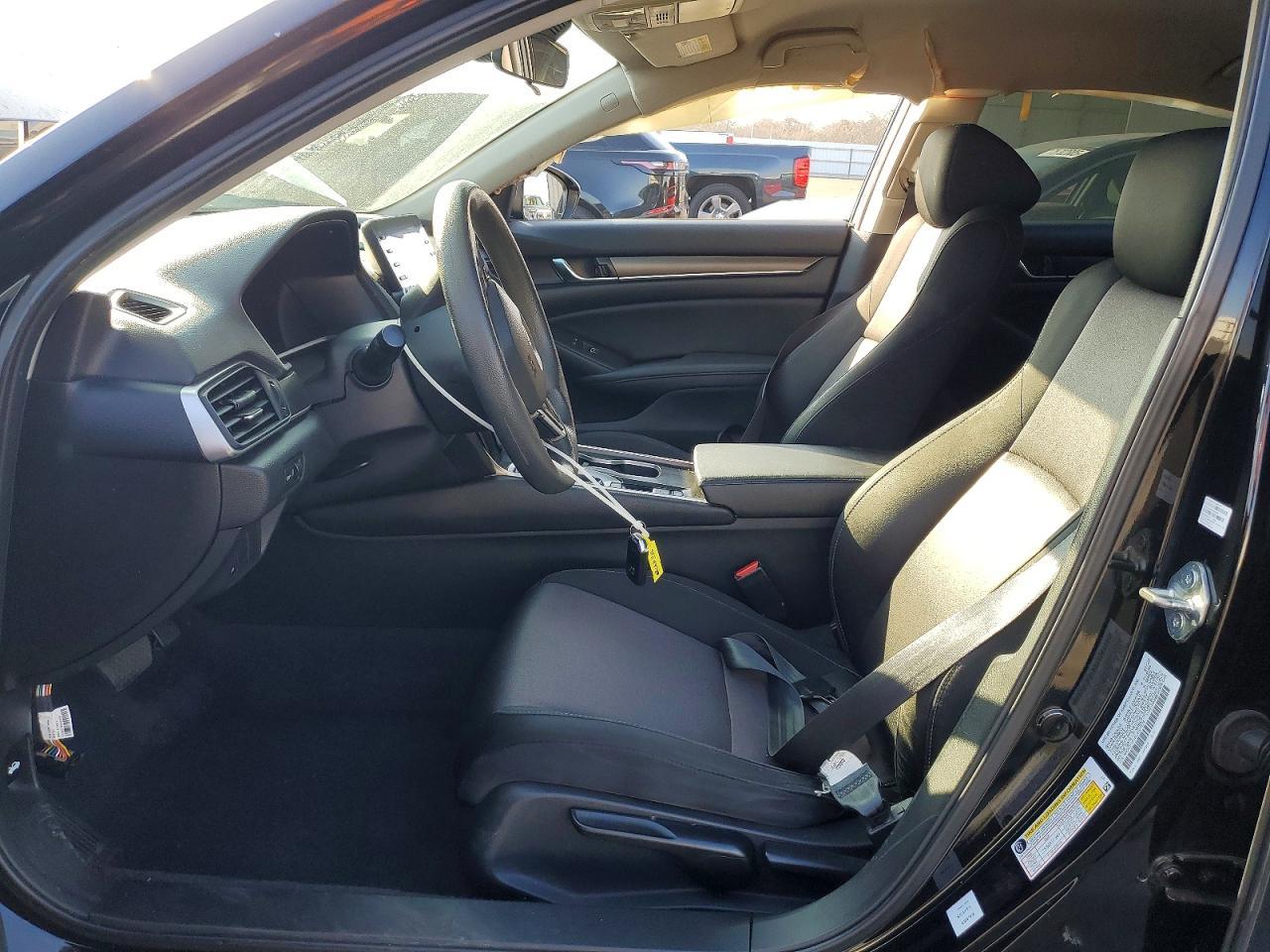 2020 Honda Accord Lx - Фото 7