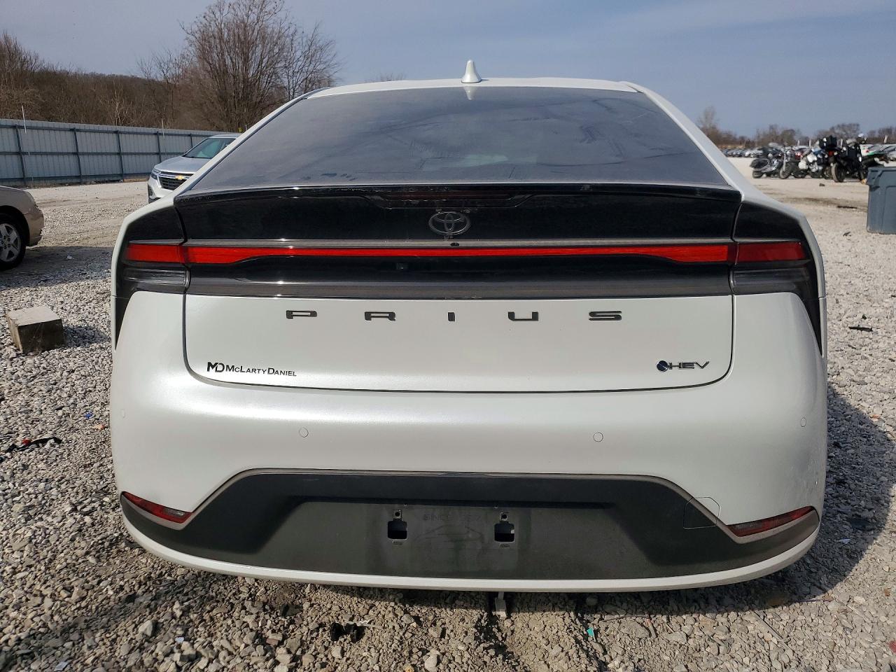 2024 Toyota Prius Le - Фото 6