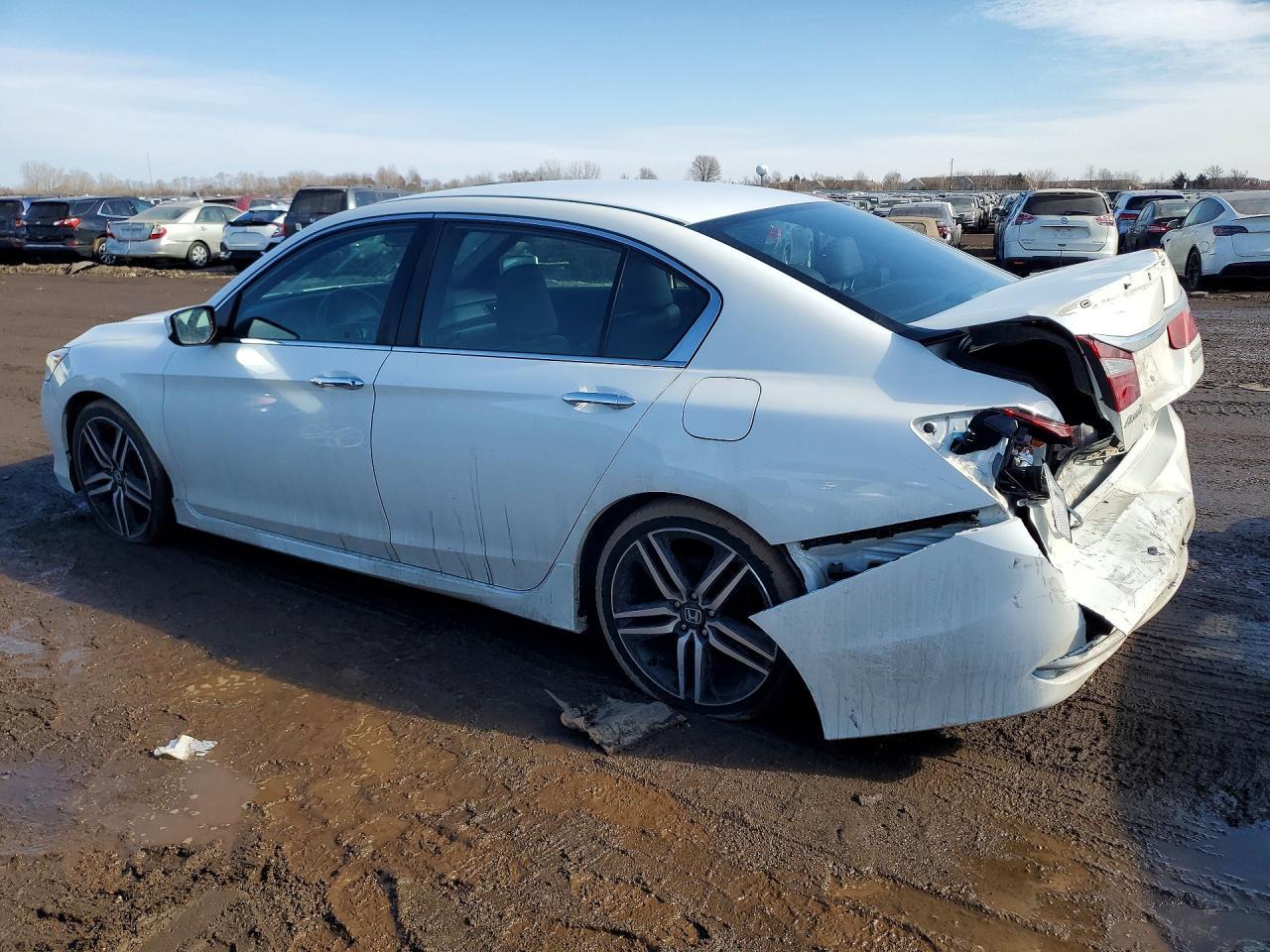 2017 Honda Accord Sport Special Edition - Image 2