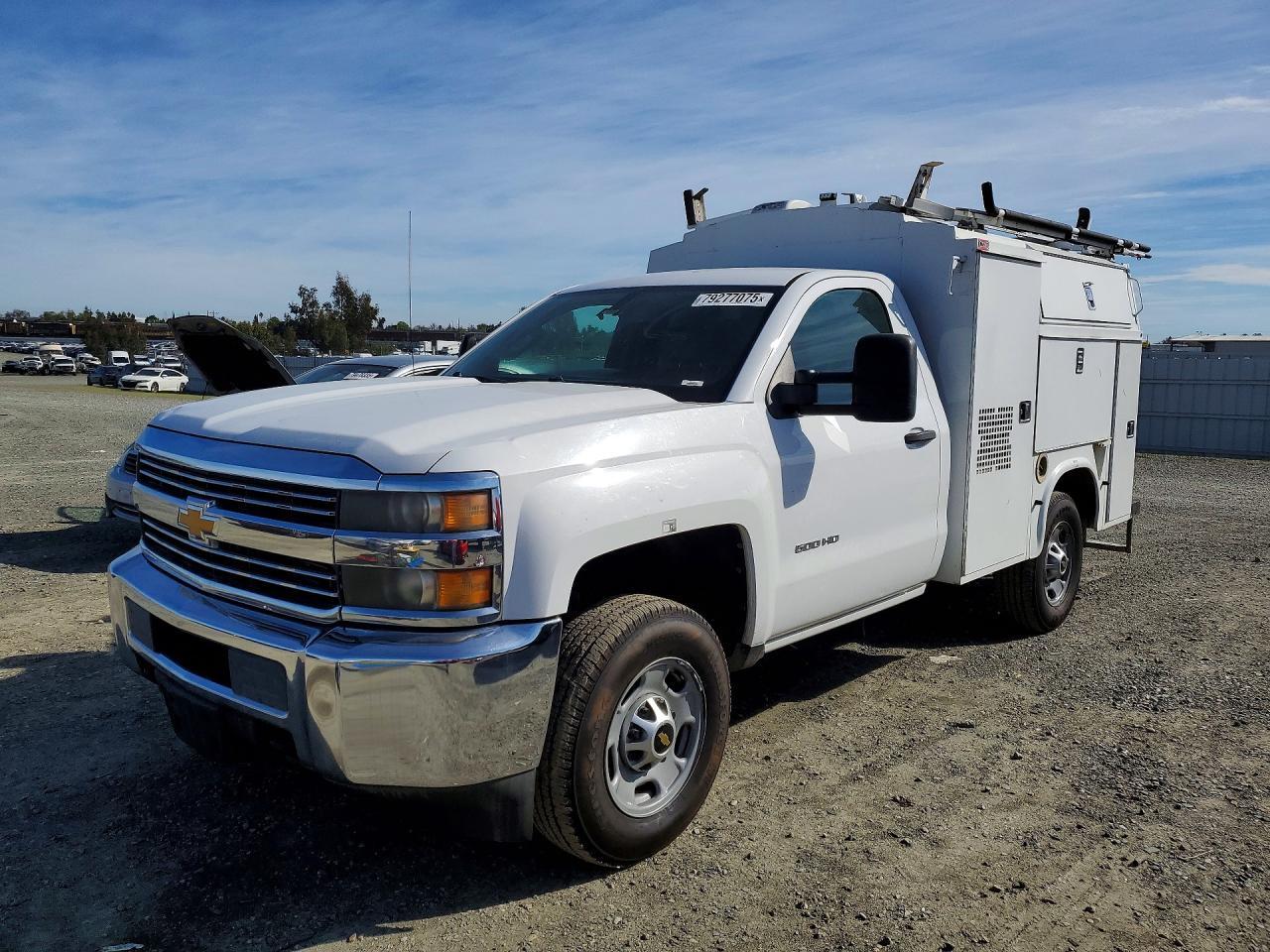 2015 Chevrolet Silverado 2500 Utility / Service Tr